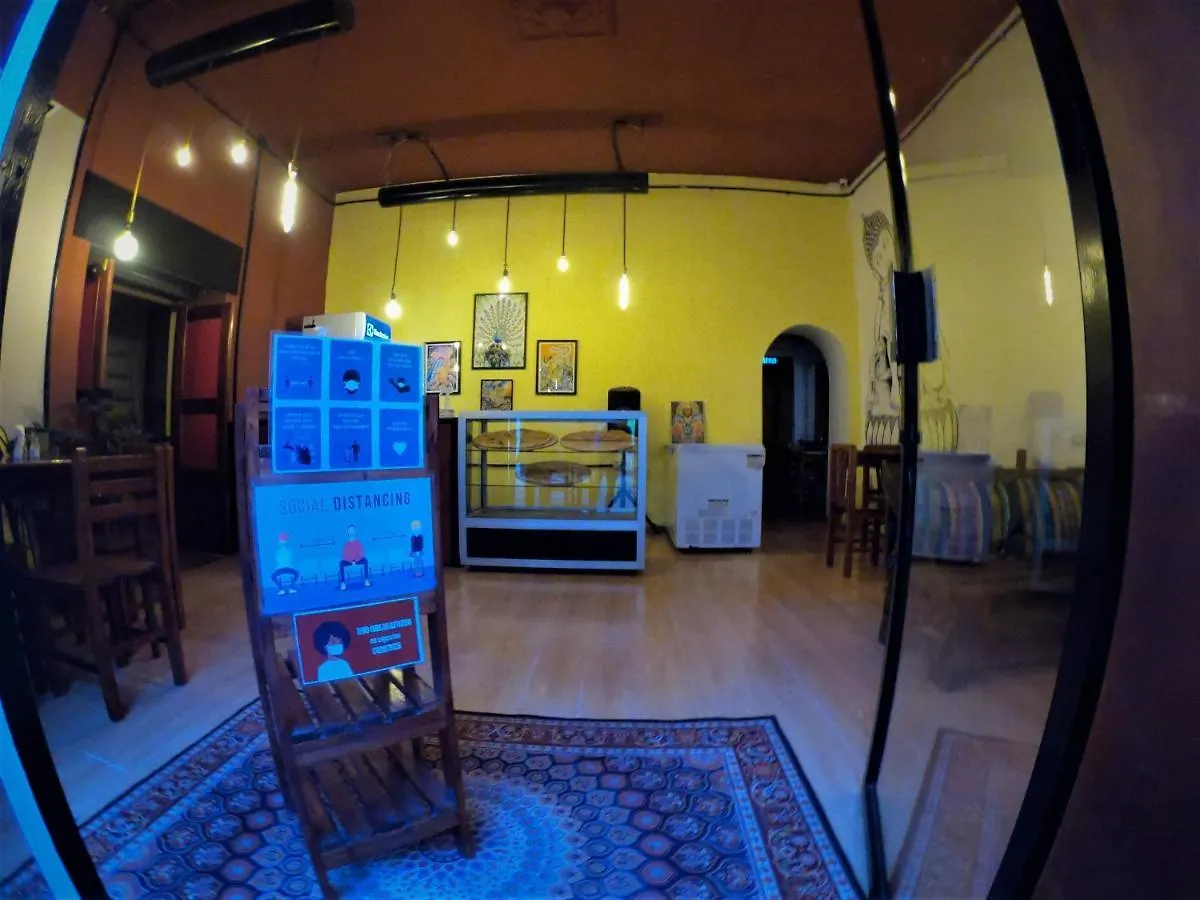 كوينكا Anicha Hostel