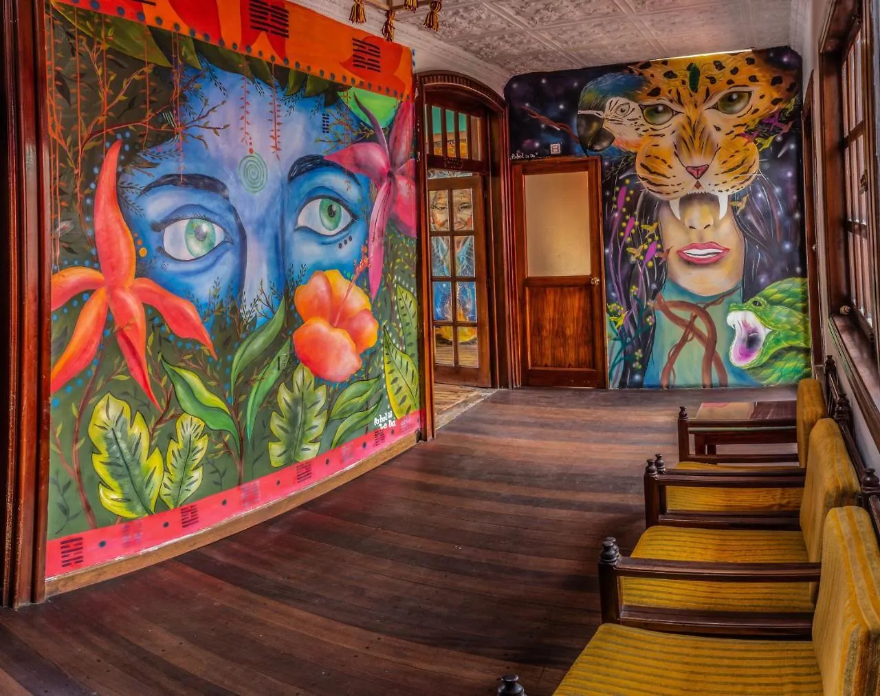 كوينكا Anicha Hostel