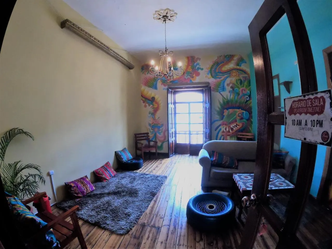 كوينكا Anicha Hostel